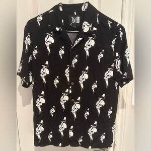 Ed Hardy Size Small Skull Print Short Sleeve Button Up Shirt